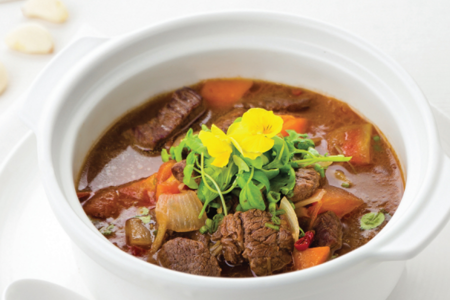 Braised Beef in Traditional Chilli Sauce