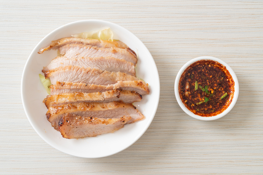 烤豬頸肉佐以Jaew E-San醬