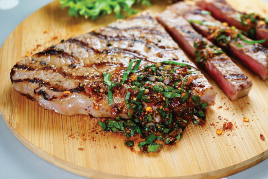 Oyster Sauce Beef Steak with Jaew Sauce