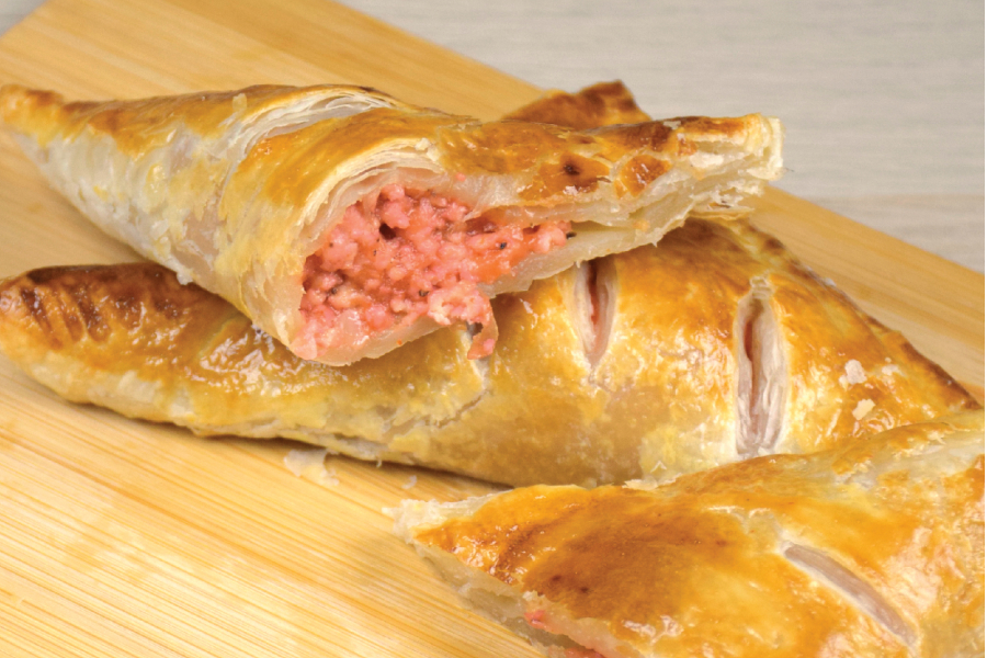 Chicken Yentafo Puffs